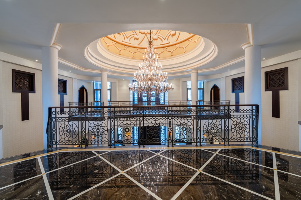 Emirates Hills — photo 11
